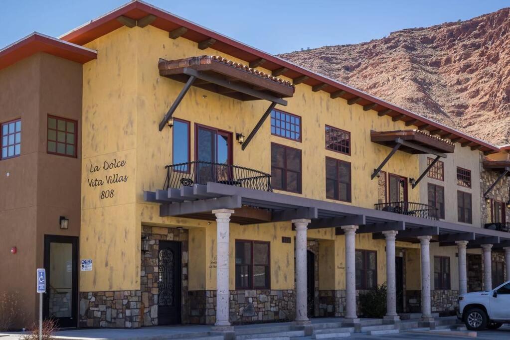 Luxury Downtown Rental Моаб Екстер'єр фото